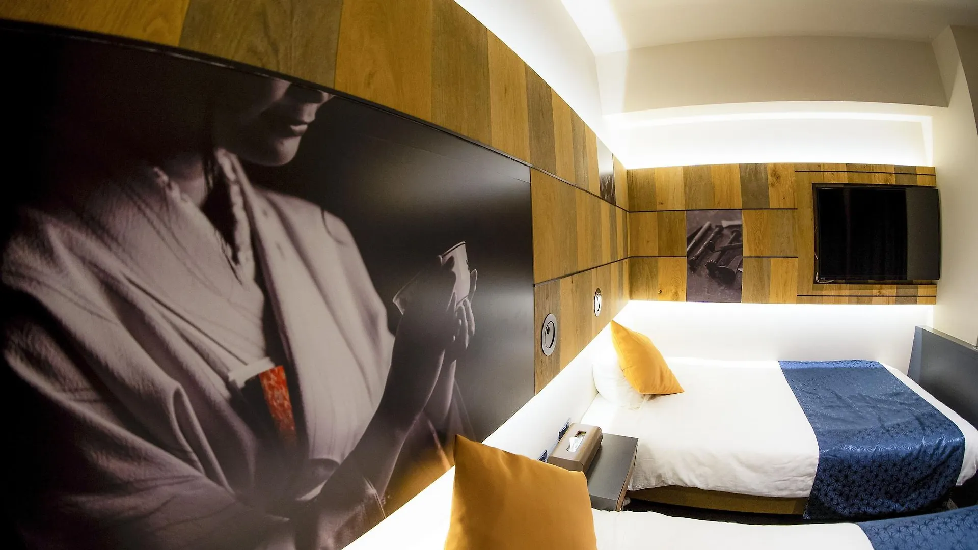 Hotel S-Presso Namba Osaka 3*,  Japan